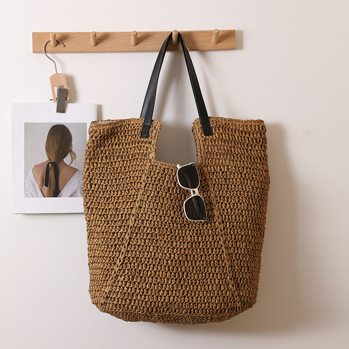 Stylish and Spacious Rattan Bag Kalsten