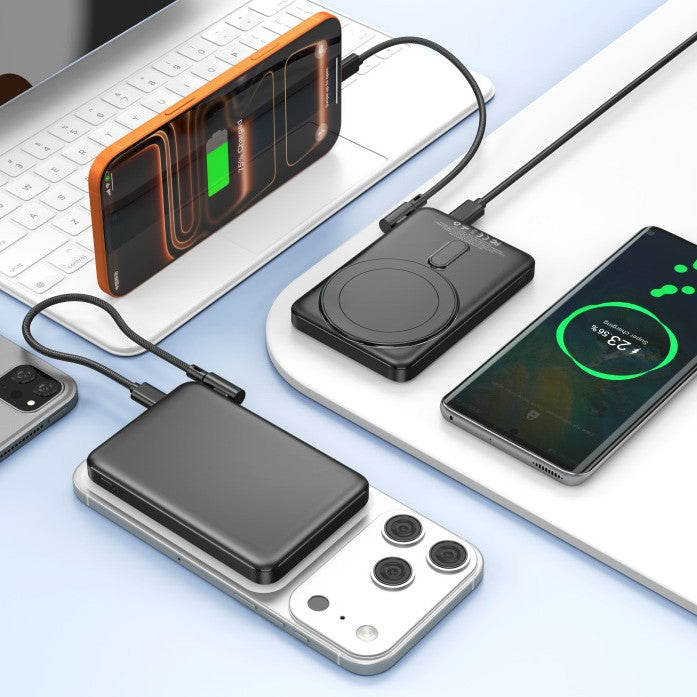 Portable power bank with integrated wireless charger and digital display Kalsten