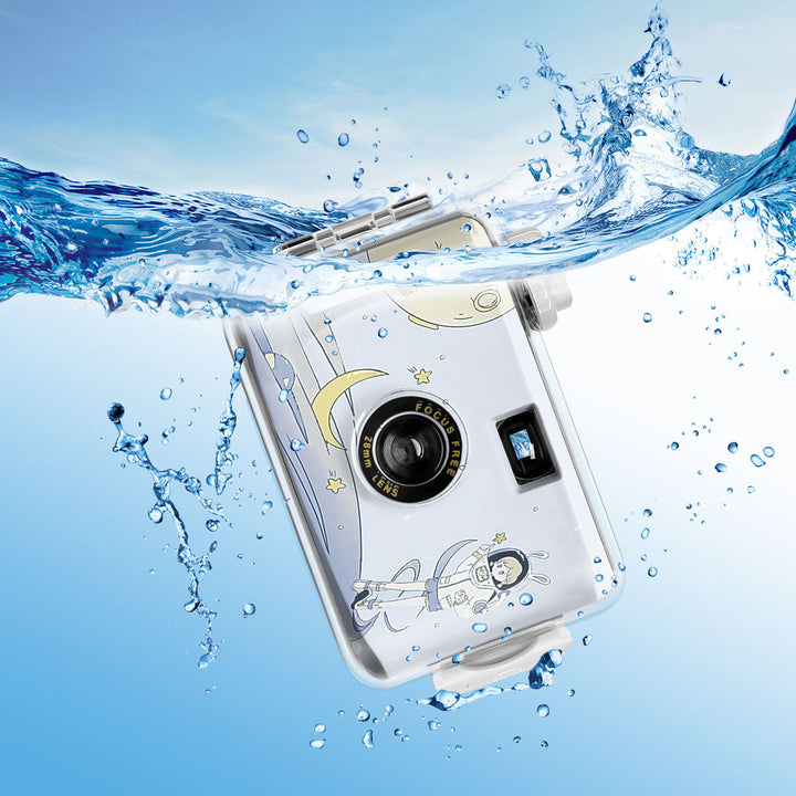 Adventure-Ready Waterproof Film Camera Kalsten