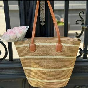 Oversized Beach Bag Made of Woven Material Kalsten