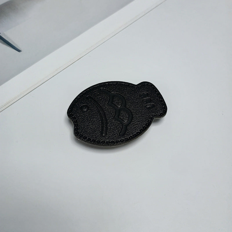 Fish-Shaped Leather Phone Holder Kalsten