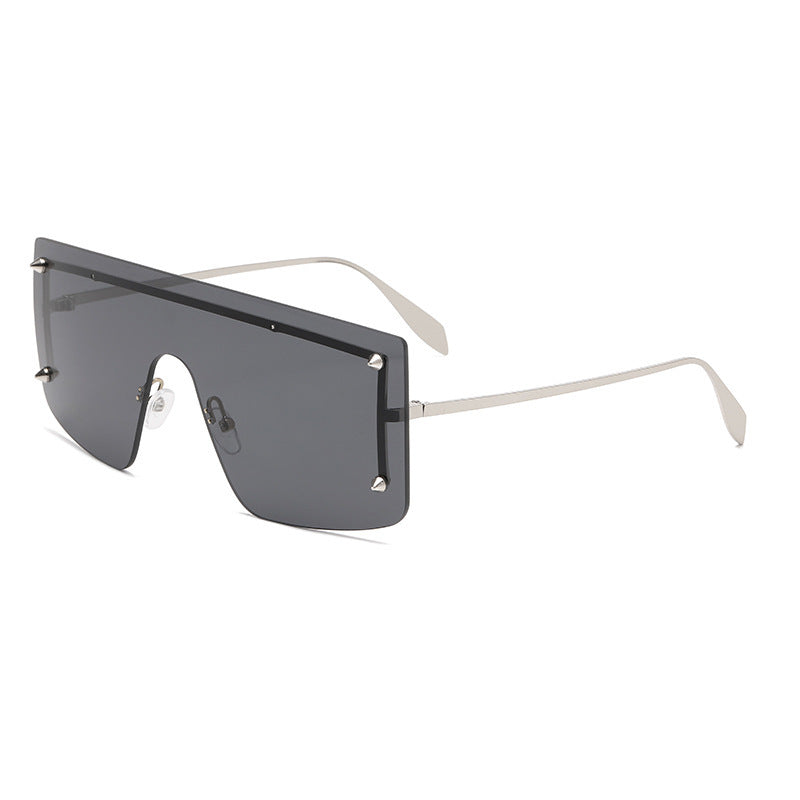 Women oversized sunglasses with modern frame and UV protection Kalsten