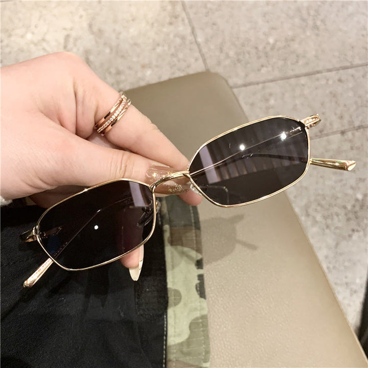 Women geometric sunglasses in minimalist design Kalsten
