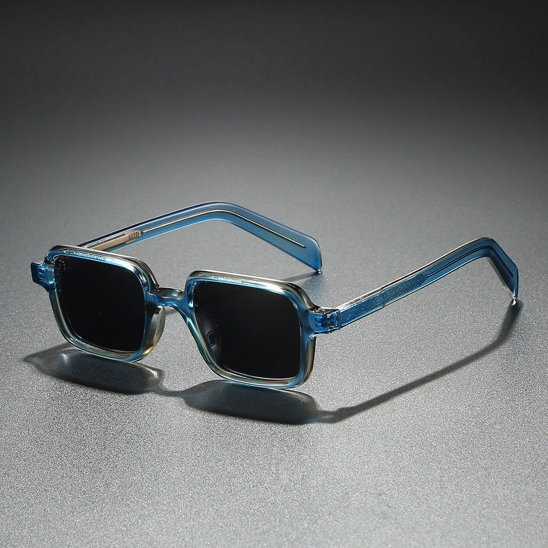 Ladies fashionable sunglasses in elegant square design with wide temples Kalsten