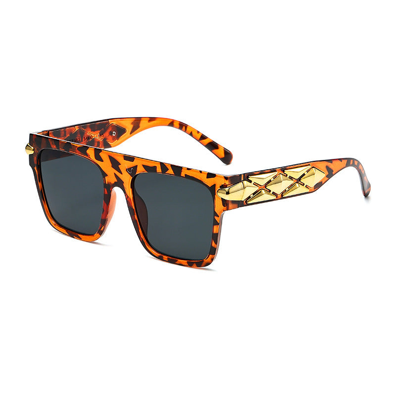 Ladies elegant designer sunglasses with luxurious frame accents Kalsten