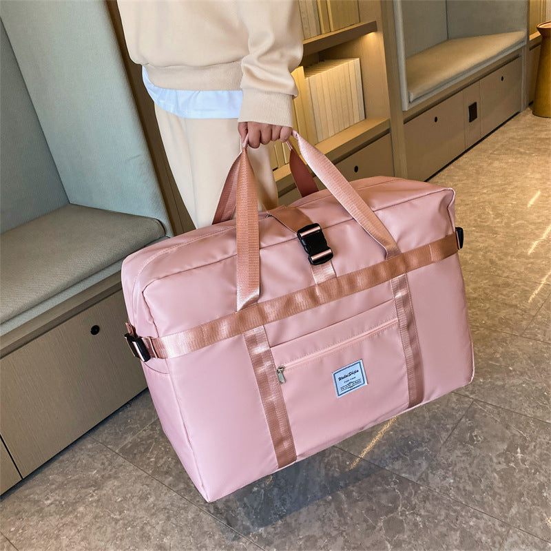 Large Sports Duffel Bag with Durable Outer Material and Clever Compartment Design Kalsten