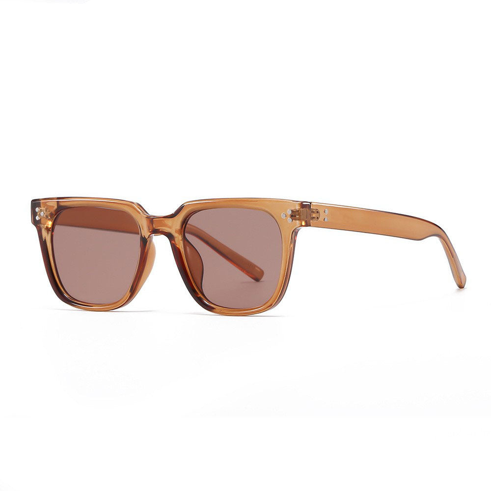 Ladies fashionable sunglasses with sturdy frame and UV protection Kalsten