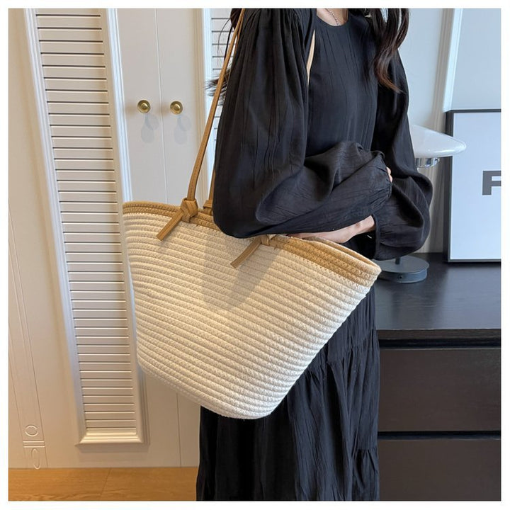 Spacious beach bag with innovative leather handles Kalsten
