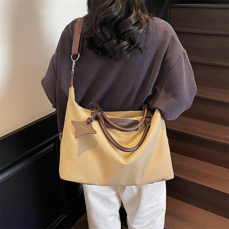 Spacious Laptop Bag Kalsten