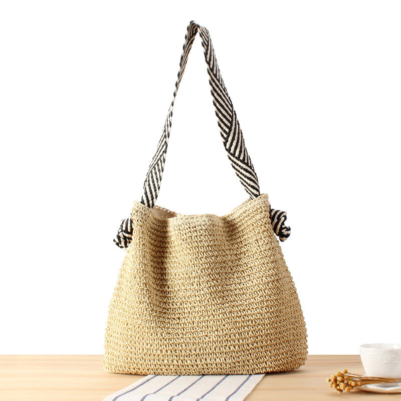 Elegant Beach Bag in Handmade Design Kalsten