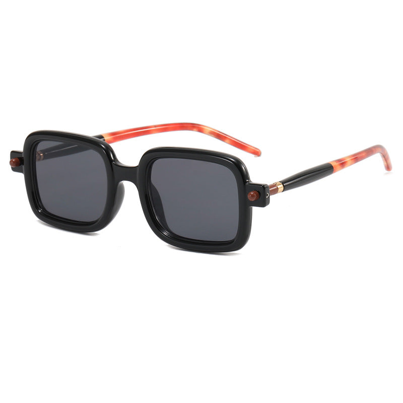 Women's fashionable oversized glasses frame Kalsten