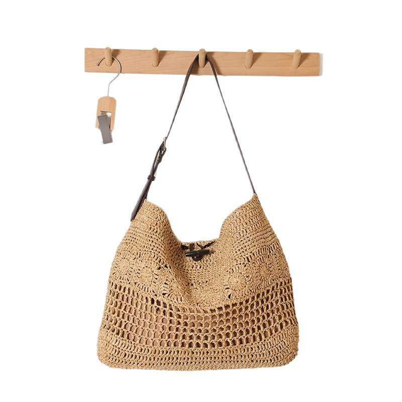 Hand-knotted shopper bag with trendy mesh design Kalsten