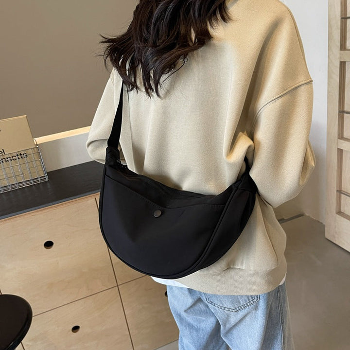 Shoulder bag with adjustable strap and multiple compartments Kalsten