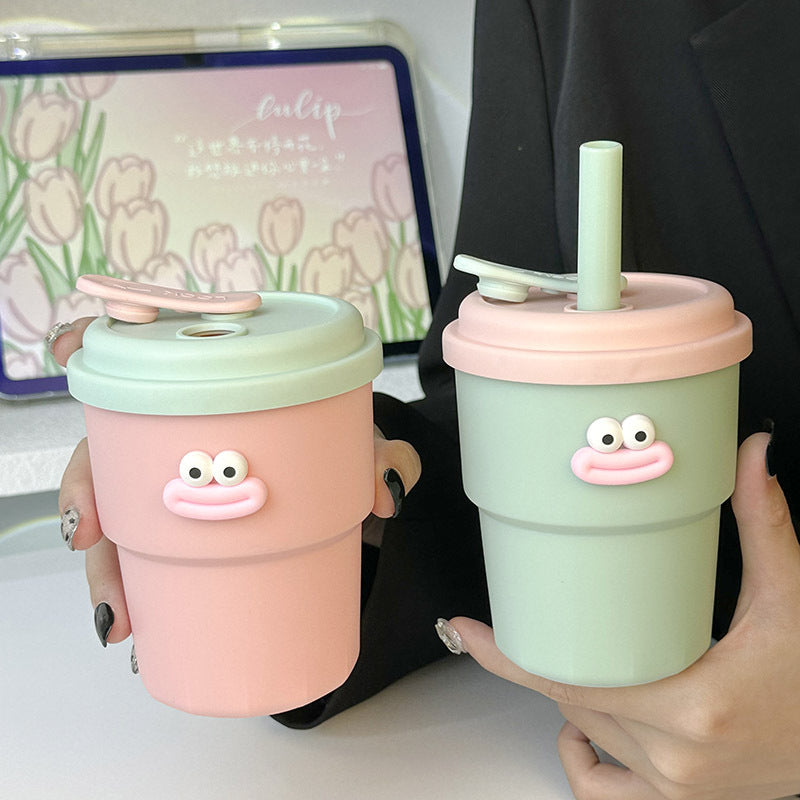 Ladies Practical Drinking Cups with Funny Face Kalsten