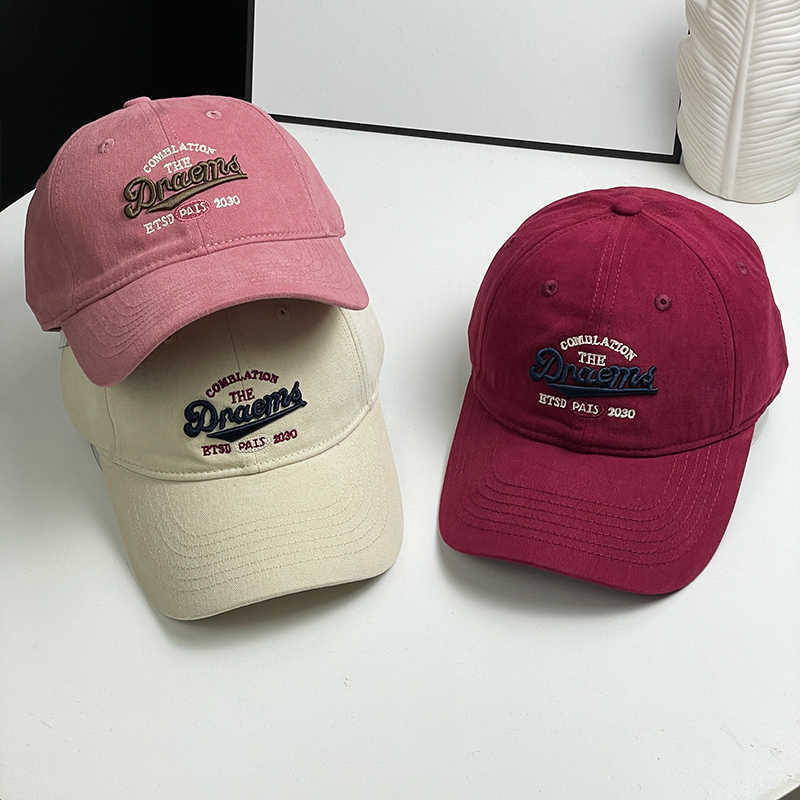 Unisex Vintage-Inspired Embroidered Baseball Cap Kalsten
