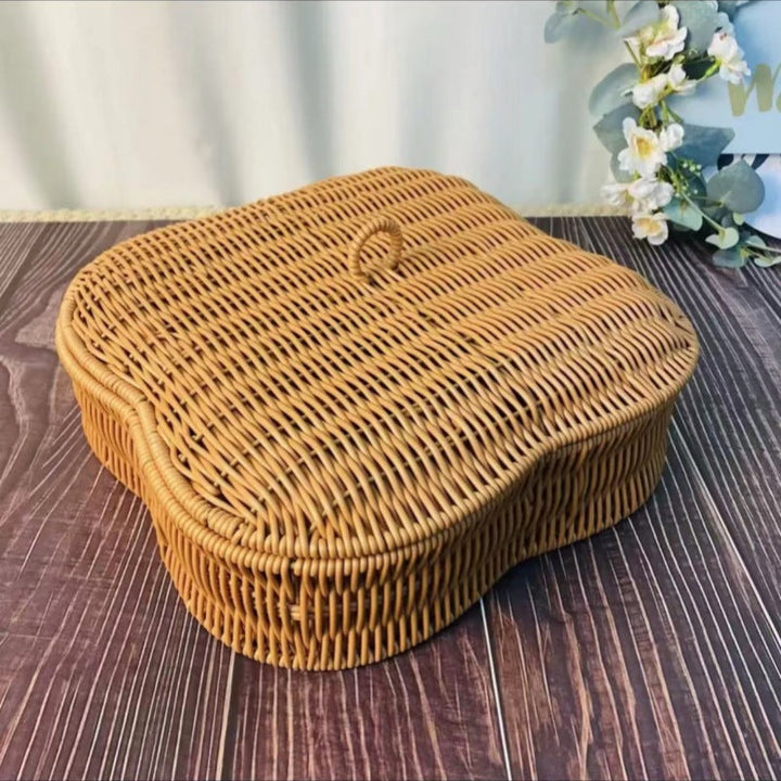 Women Decorative Basket with Wavy Shape Kalsten