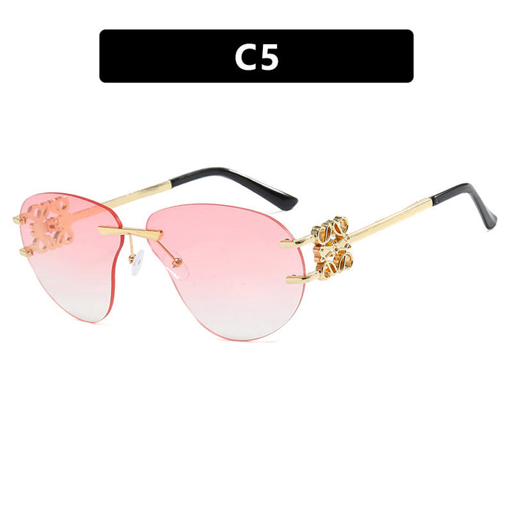 Women's fashionable sunglasses in elegant aviator style with gemstone details Kalsten
