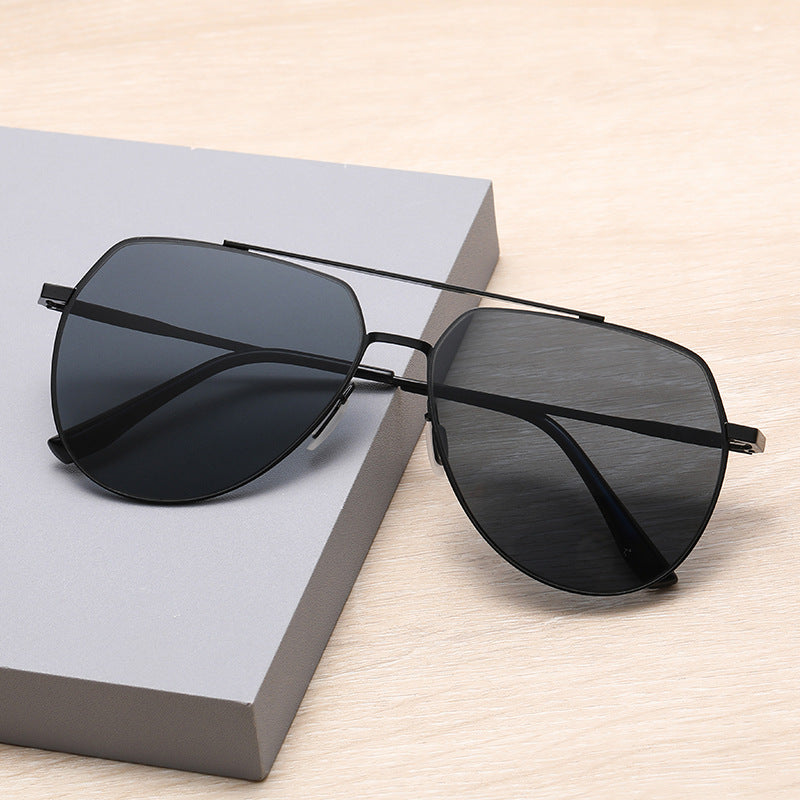 Men's sporty and stylish sunglasses Kalsten