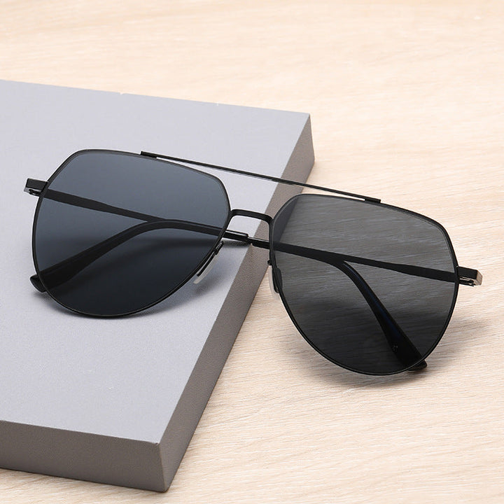Men's sporty and stylish sunglasses Kalsten
