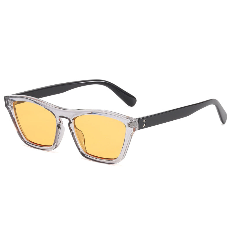 Ladies fashionable sunglasses in trendy geometric design Kalsten
