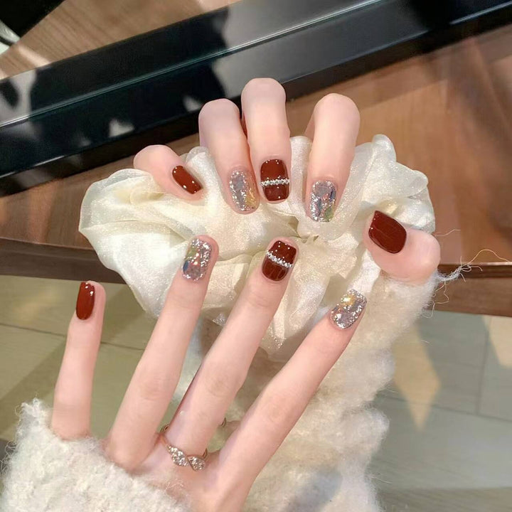 Premium Glittering Press-On Nail Extensions Kalsten