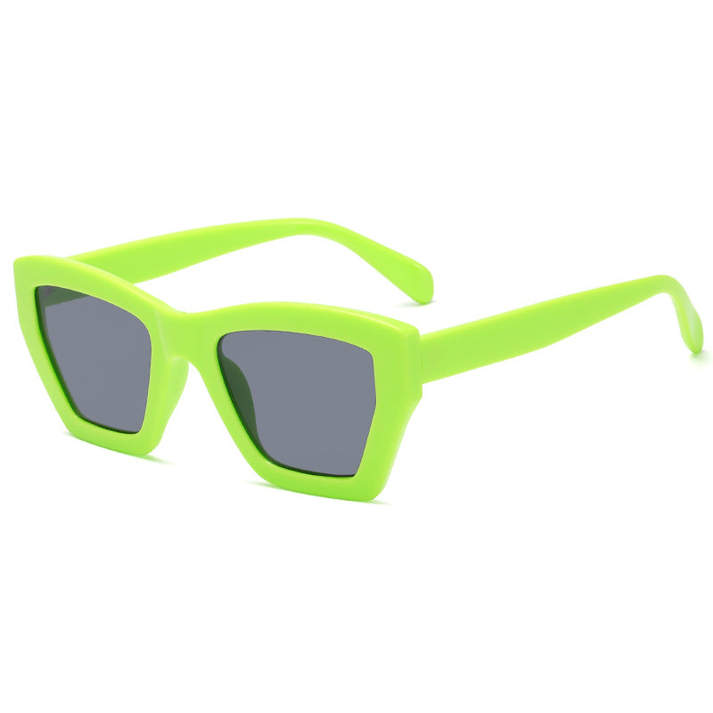 Ladies trendy sunglasses in modern geometric design Kalsten