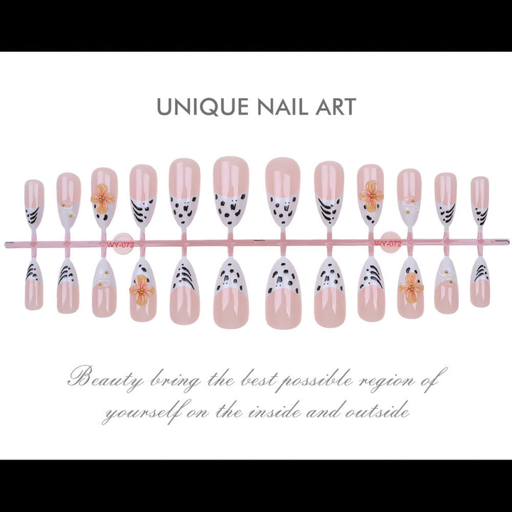 Artistic Flower-Embellished Press-On Nails Kalsten