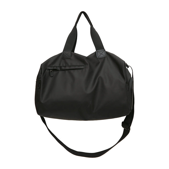 Sporty travel bag with robust and water-repellent material Kalsten