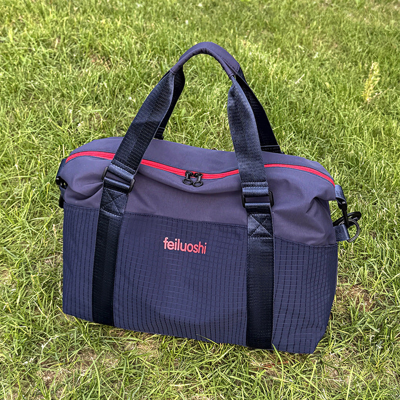 Ladies sporty and practical weekender bag Kalsten