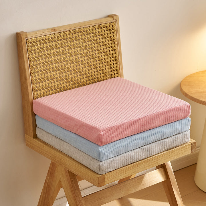 Breathable and Hypoallergenic Mattress Topper Kalsten