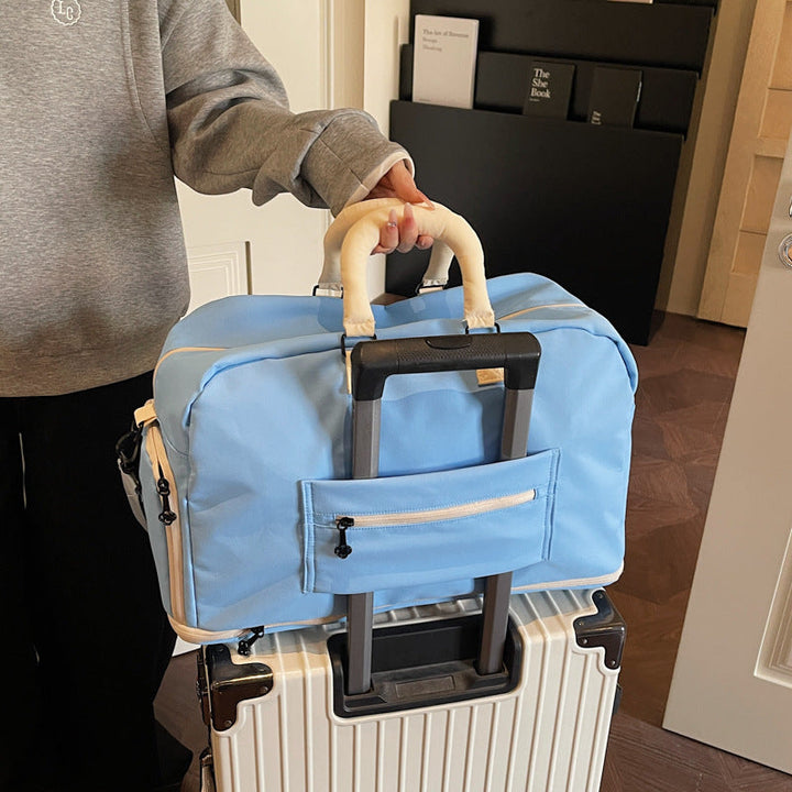 Women's sporty and multifunctional travel bag Kalsten