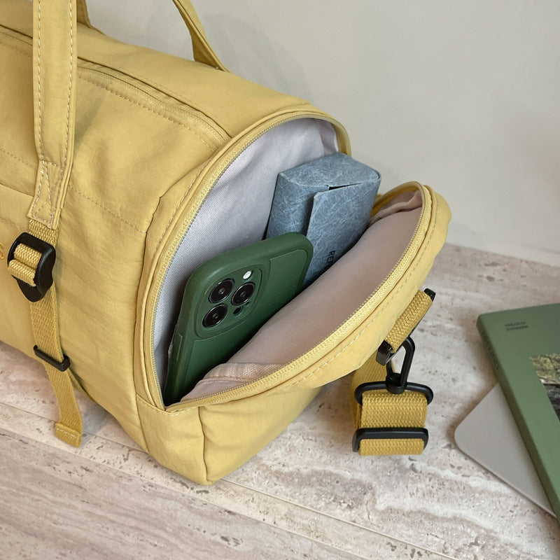 Sporty Duffel Bag with Ergonomic Carrying System Kalsten