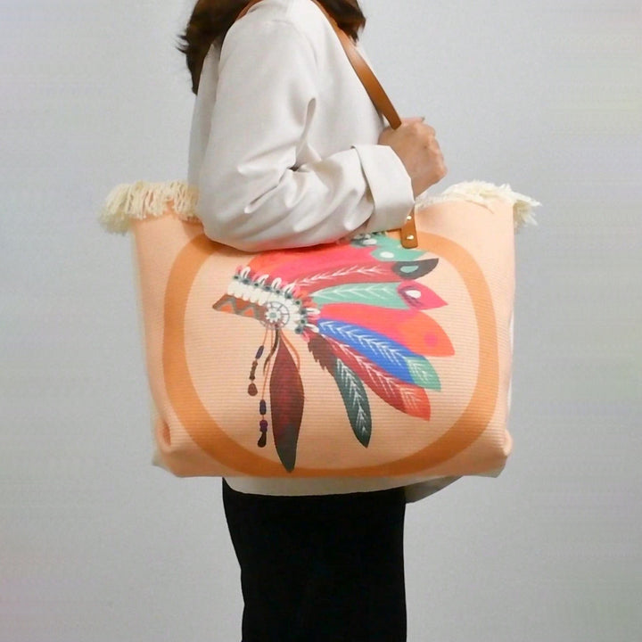 Beach bag with Unique Feather Design Kalsten