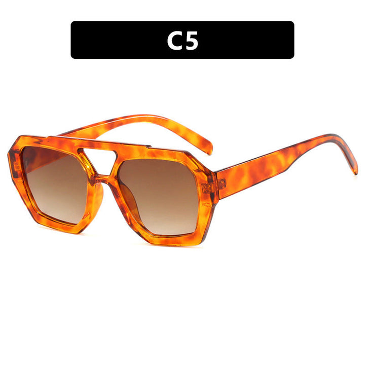 Women's geometric sunglasses made of durable plastic with polarized lenses Kalsten