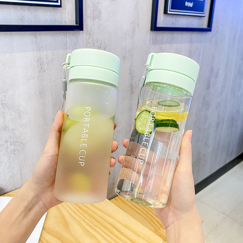 Women's water bottle with innovative lid Kalsten