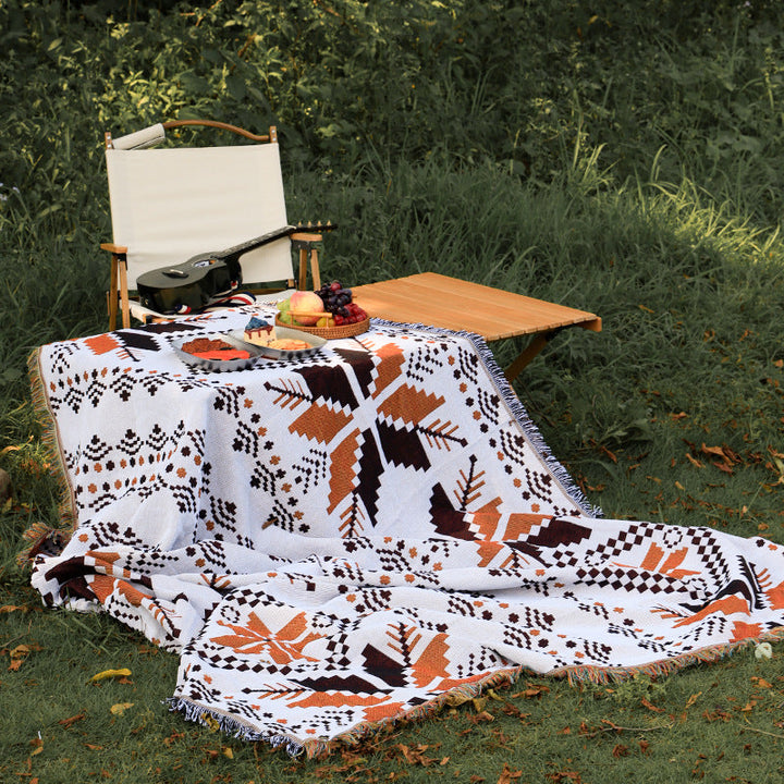Patterned Throw Blanket Kalsten