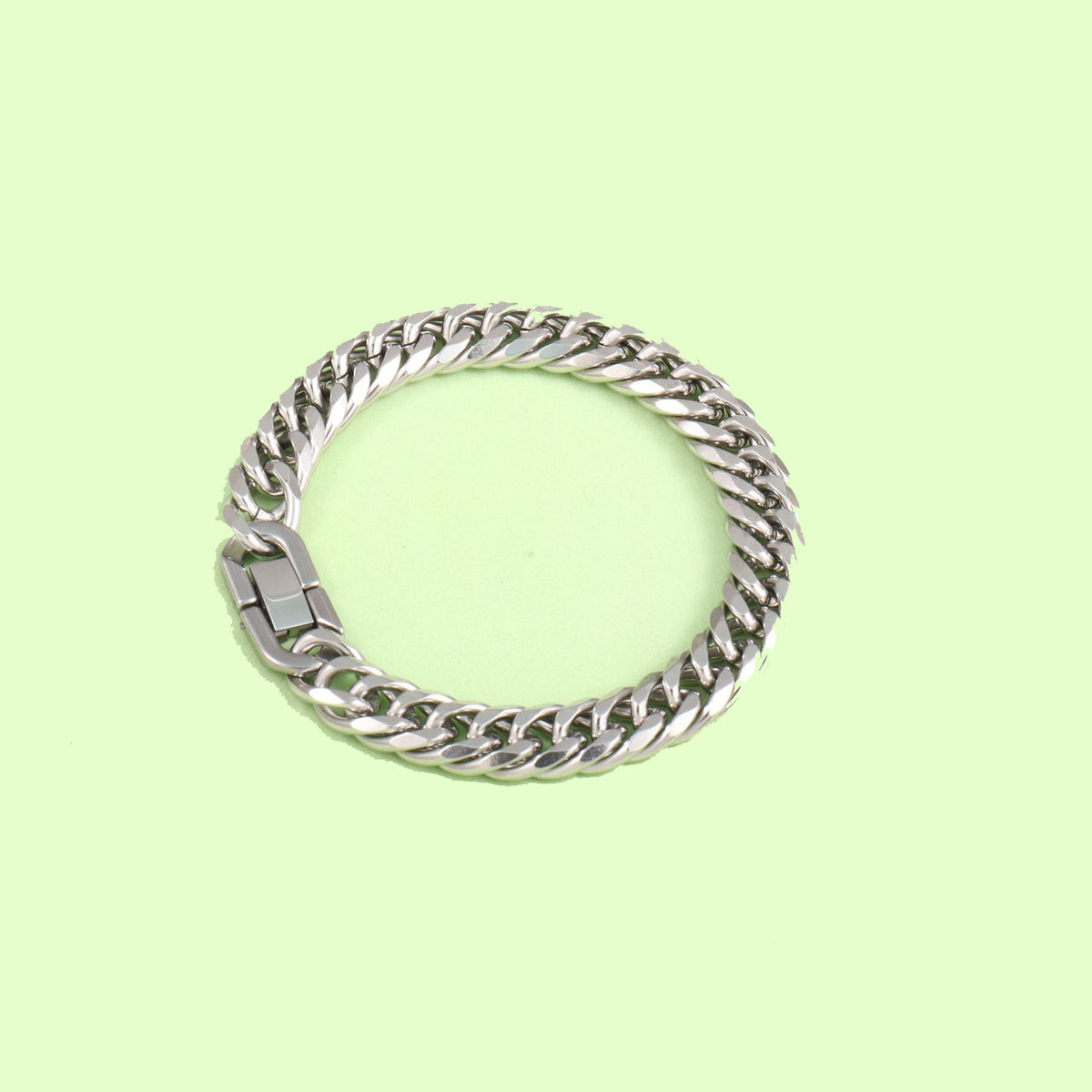 Bold Interwoven Chain Bracelet Acalora