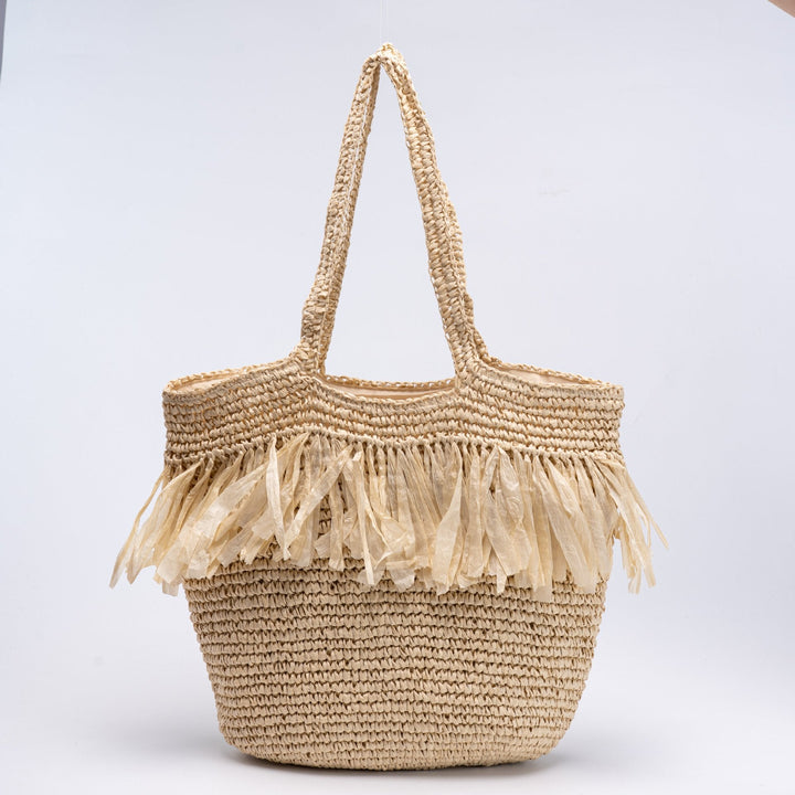 Straw bag with fringes and modern details Kalsten