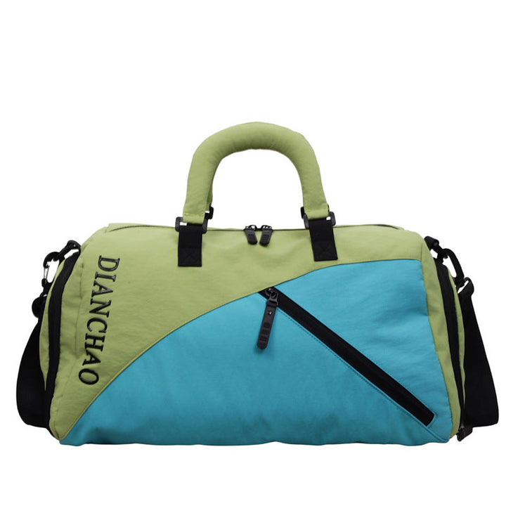Sporty travel bag with various compartments and durable material Kalsten