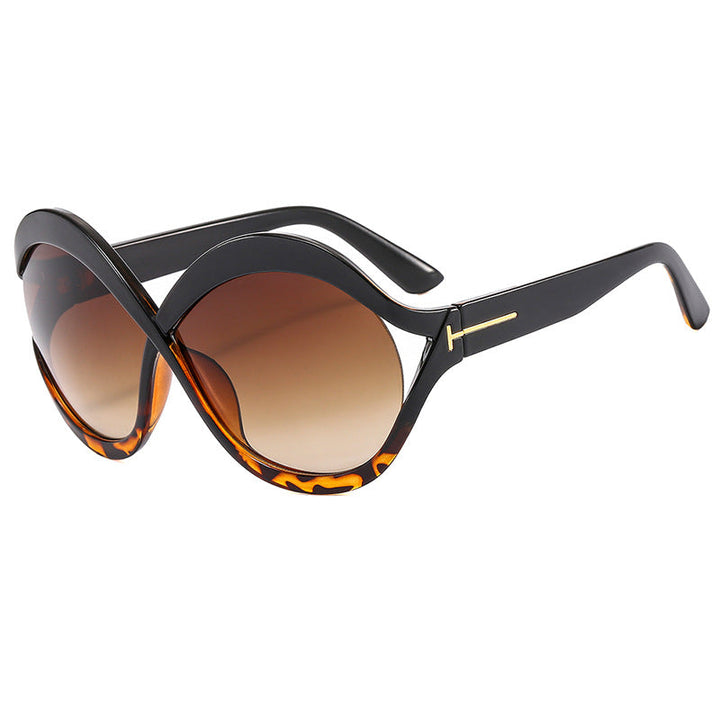 Women's extravagant Cat-Eye sunglasses with curved frame Kalsten