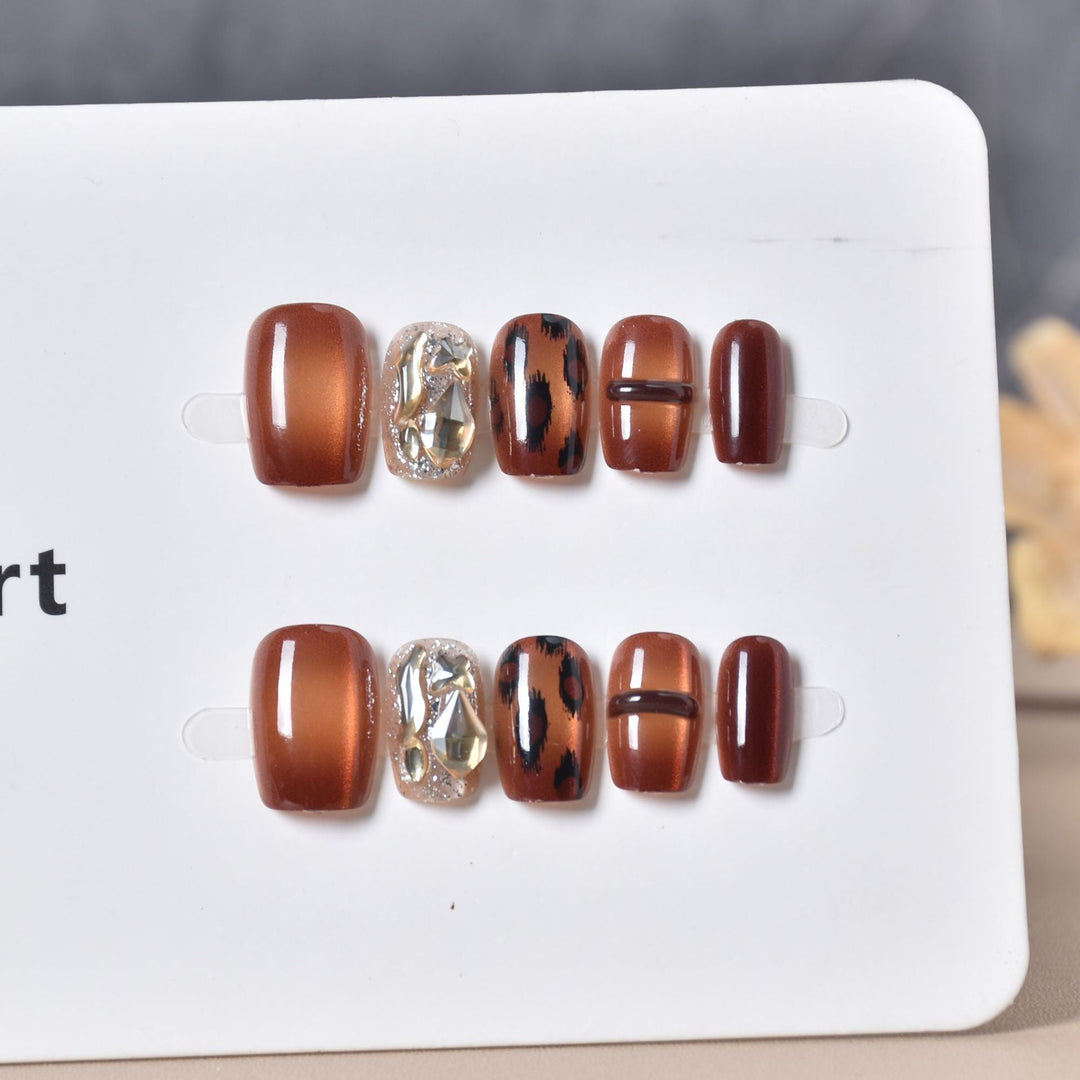 Glamorous Heart-Themed Press-On Nail Set Kalsten