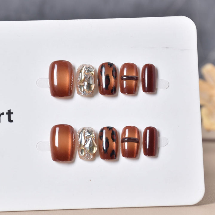 Glamorous Heart-Themed Press-On Nail Set Kalsten