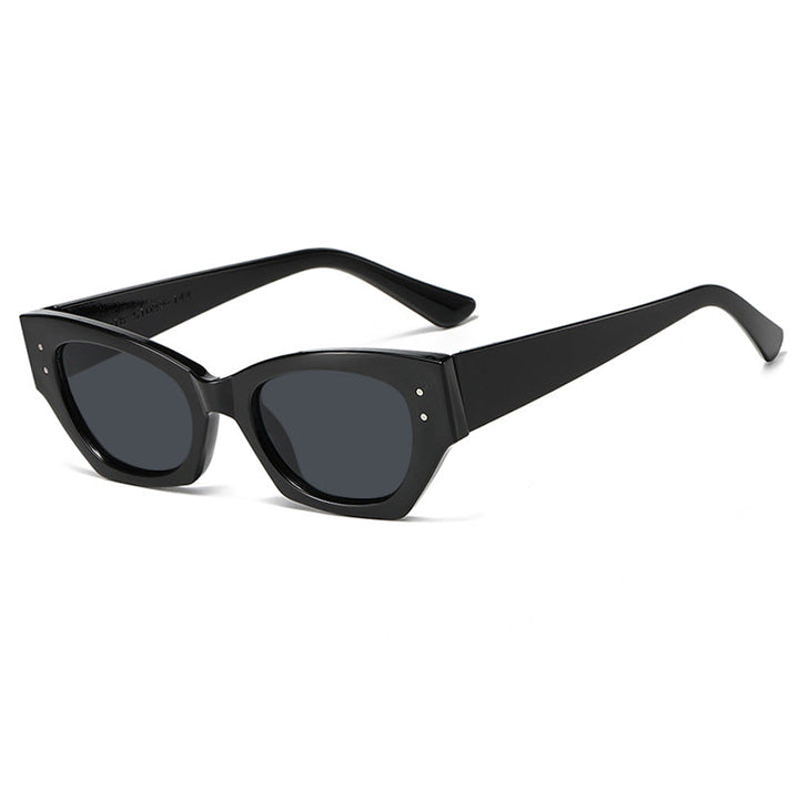 Women's trendy Cat-Eye sunglasses with elegant plastic frame Kalsten