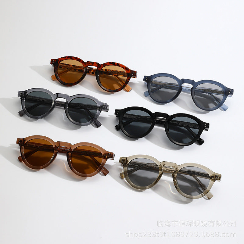 Ladies sunglasses in modern and unique design Kalsten
