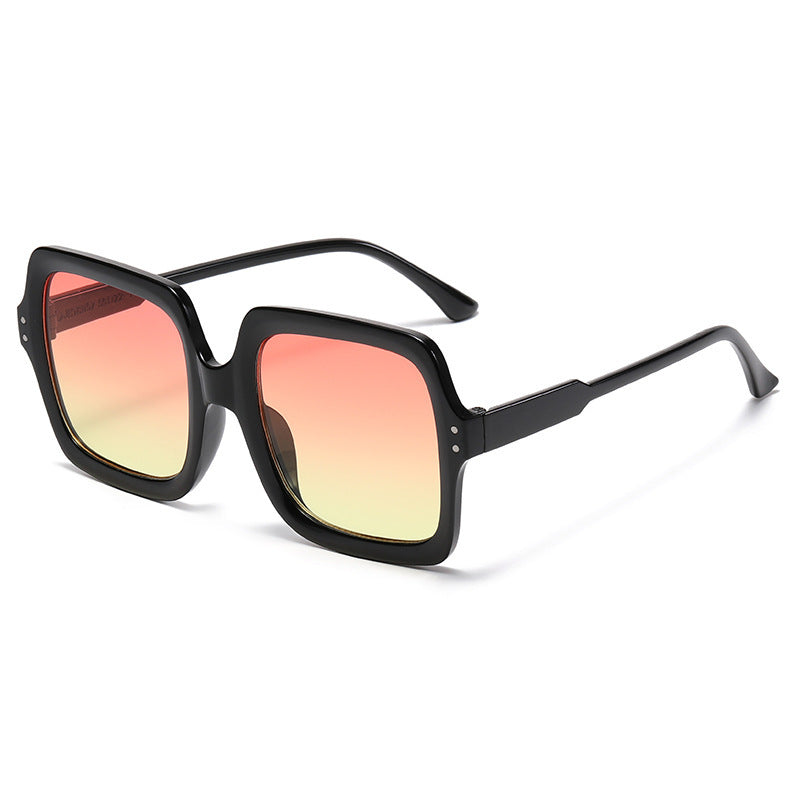 Ladies fashionable square sunglasses with mirrored lenses Kalsten
