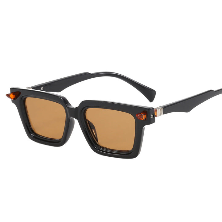 Women Vintage-inspired Sunglasses with Distinctive Frame Kalsten