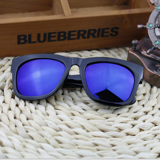 Women's sporty sunglasses with polarized lenses Kalsten