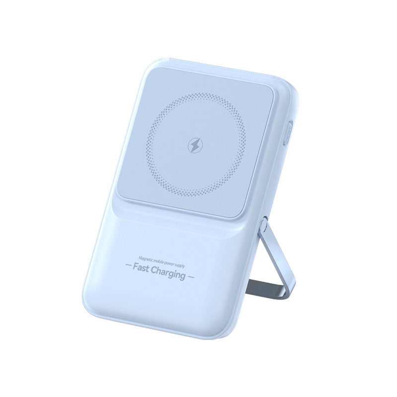 Portable power bank with magnetic charging technology and integrated cable management Kalsten