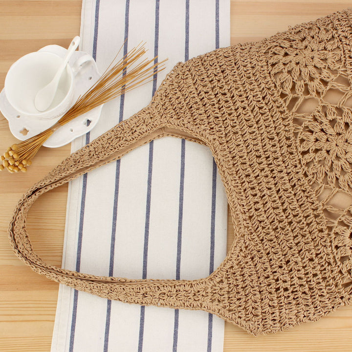 Versatile straw shoulder bag with floral details Kalsten