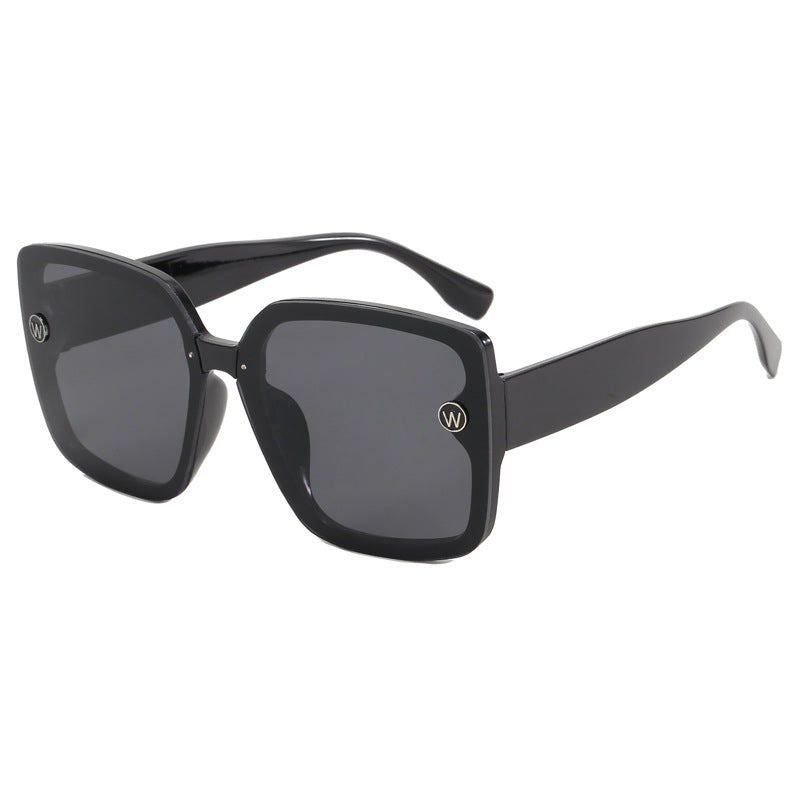 Women's fashionable square sunglasses with extravagant design Kalsten